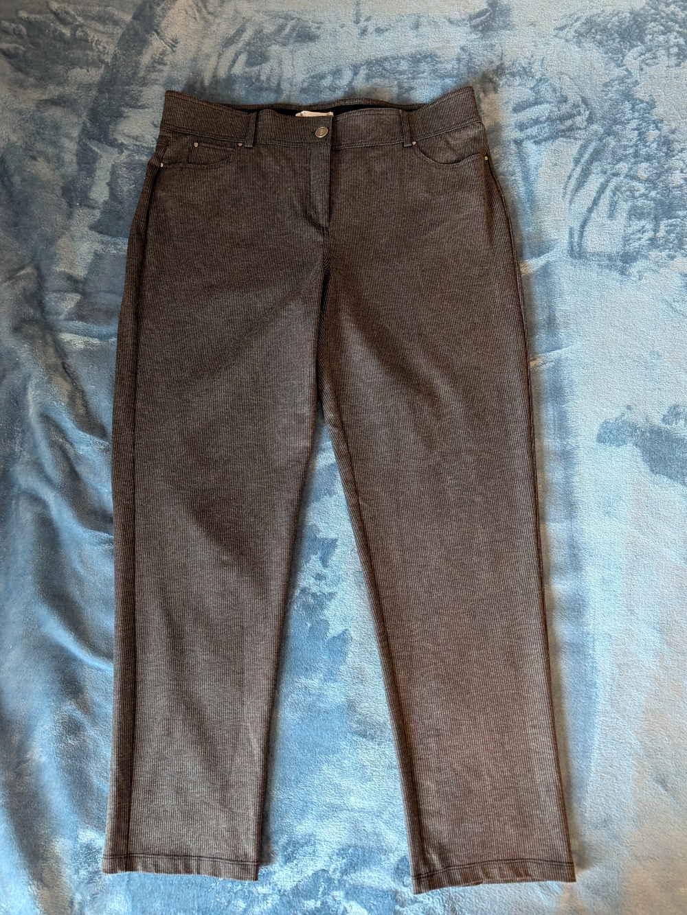 89th & Madison Charcoal Straight-Leg Ponte Pants